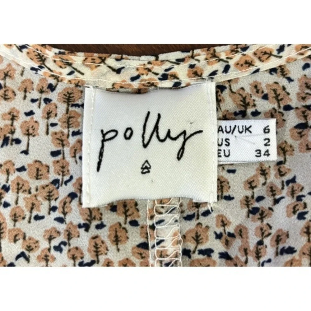 Princess Polly Floral Ruffled‎ Bell Sleeve Crop Top, Size 2 - Picture 4 of 6